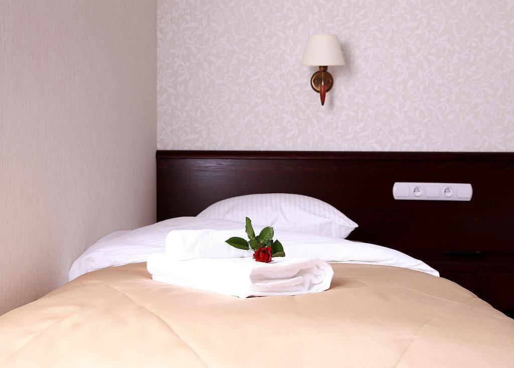 Hotel Adria Руда-Слёнска Номер фото